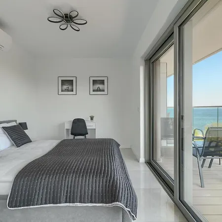 Solaris דירה דארלובקו