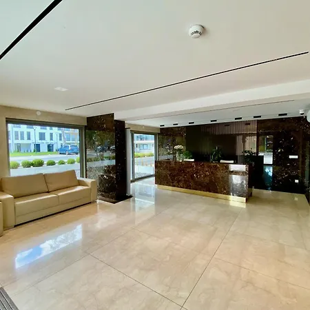 Solaris Apartman *